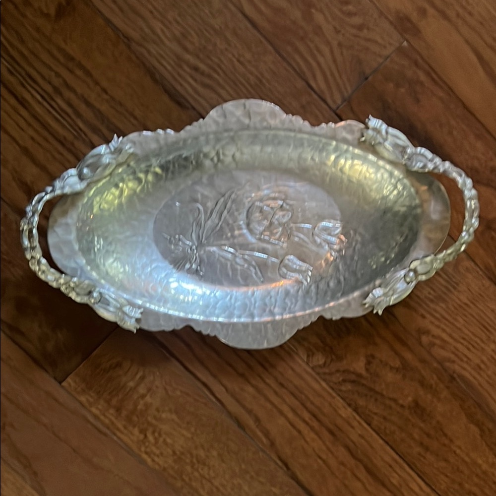 Vtg Aluminum Tulip Hand Wrought Creations by Rodney 406 Kent Oval Tray Handles